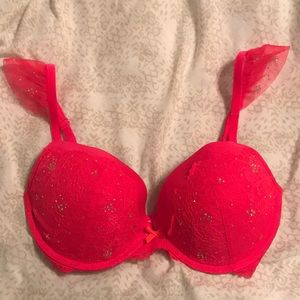 VS dream angels push up 34DD